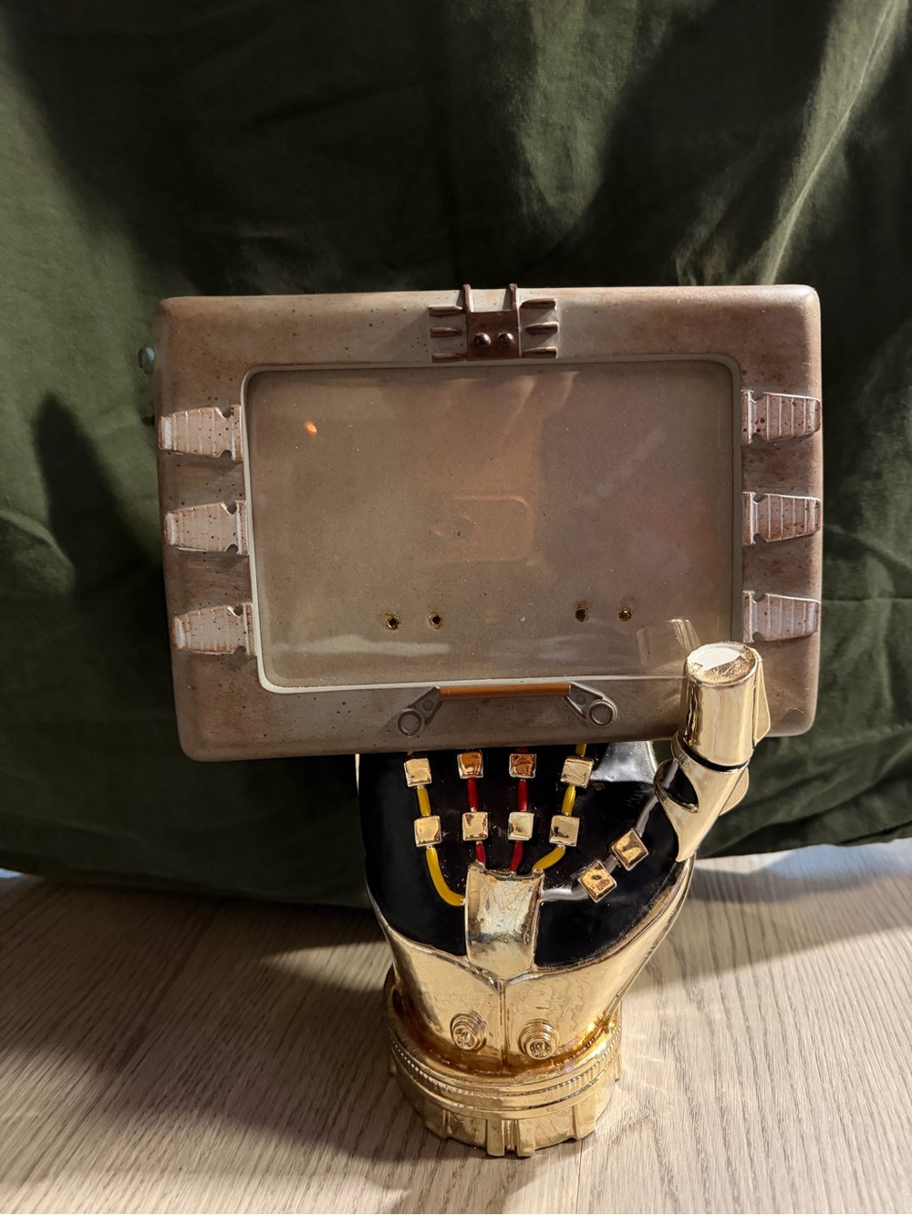 Star Wars Gold and Black Droid Hand Display Frame